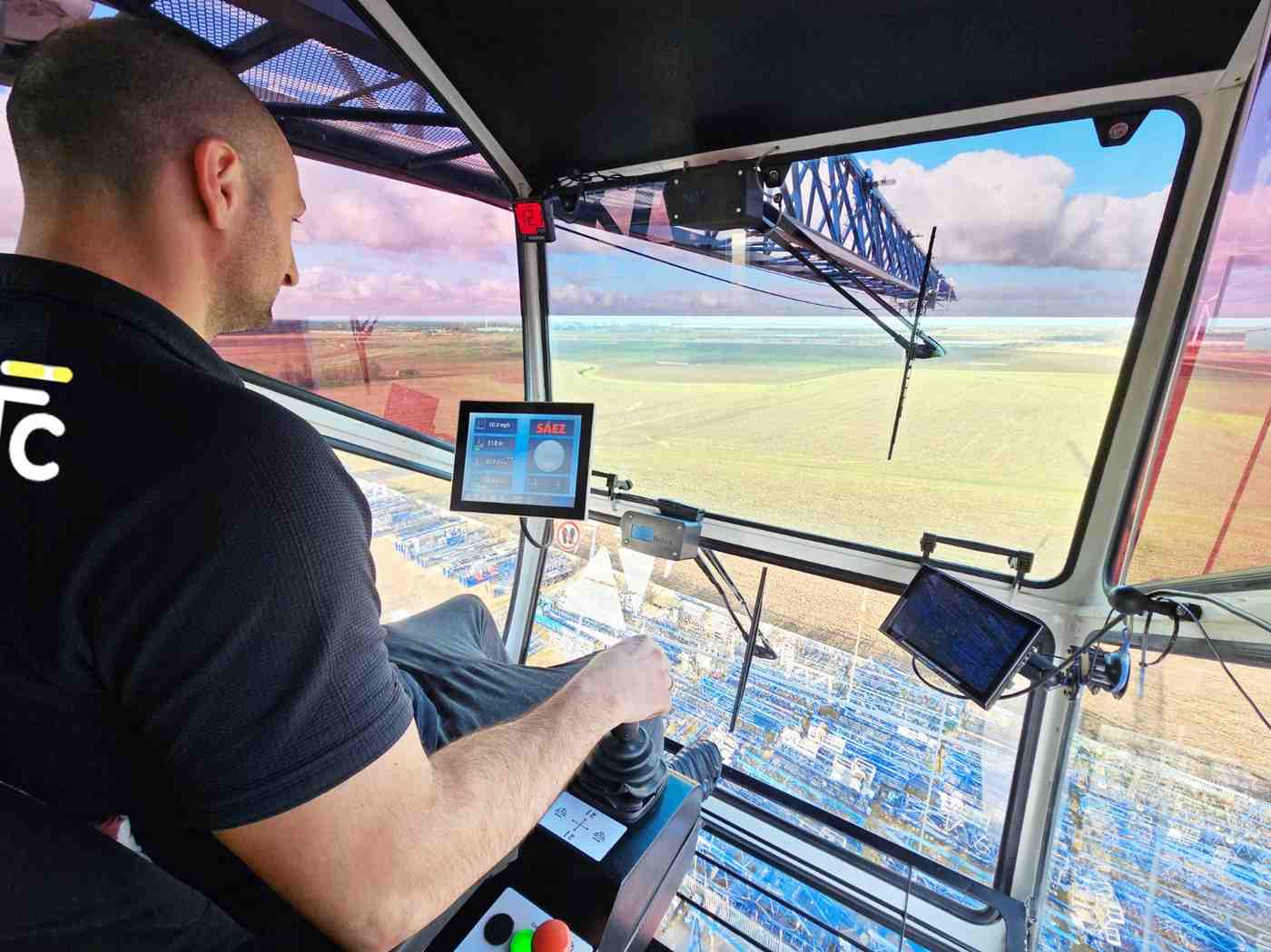 crane lift driver