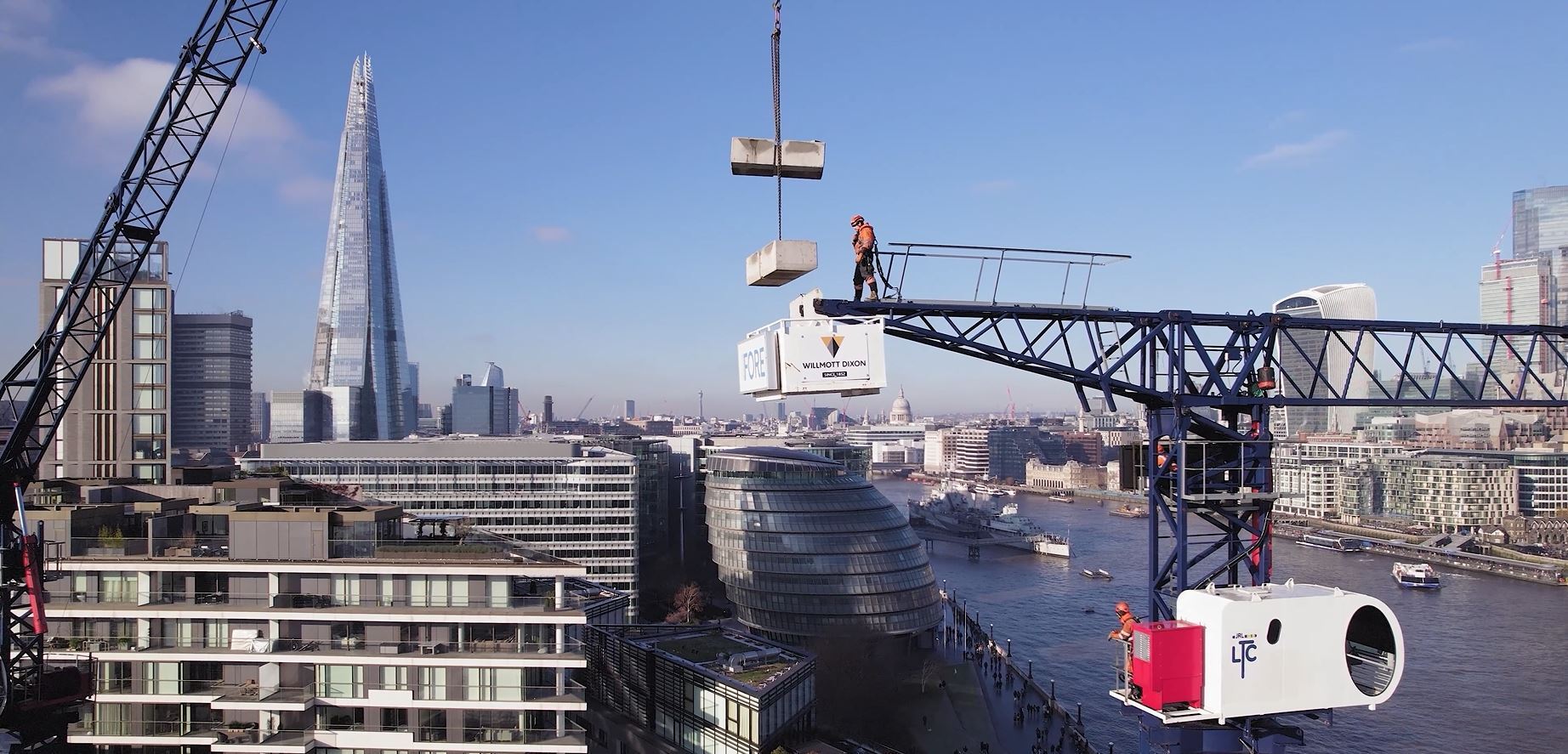 crane contract lift